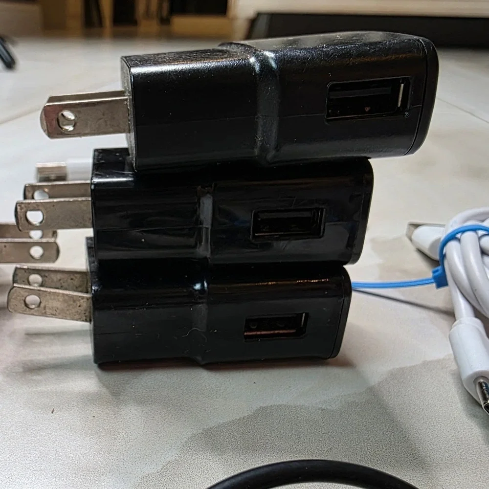 Samsung Wall Charger Lot 4 Blocks 3 ETA-U90JBE ETA0U61JBE Micro-USB‎ USB-C Z4